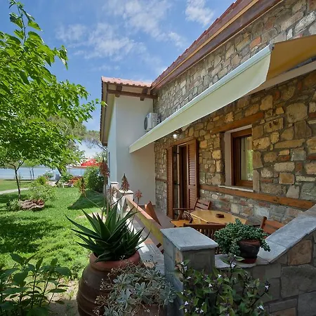 Akti House Psarogiannis Apartments & Studios Vourvourou Exterior photo